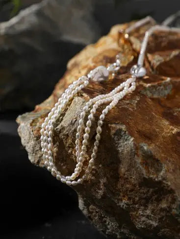 The Flowing Void Necklace Miya Atelier