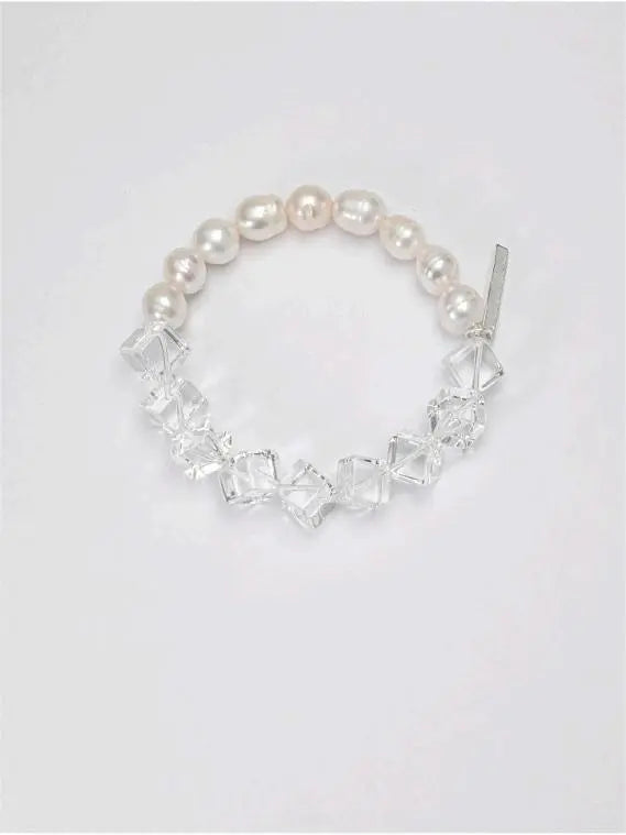 The Lunarsquare Bracelet Miya Atelier