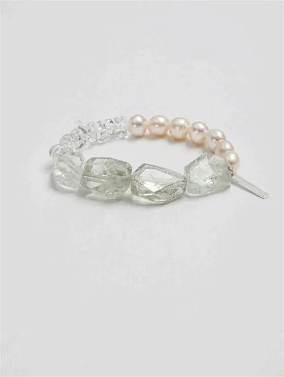 The Snowverdant Bracelet Miya Atelier